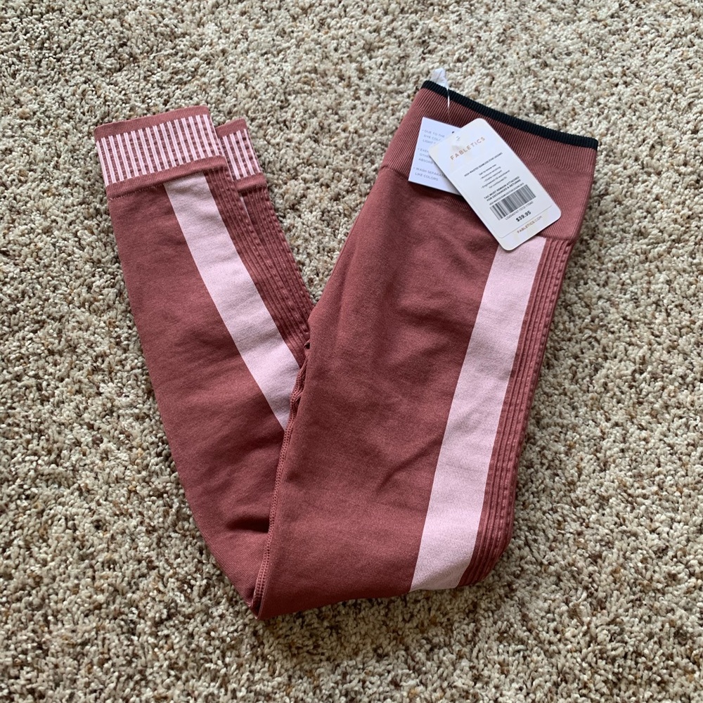 Fabletics Seamless Leggings Medium New with Tags